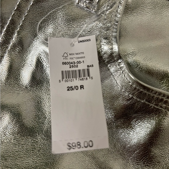 SOLD - Picture 4 of 6